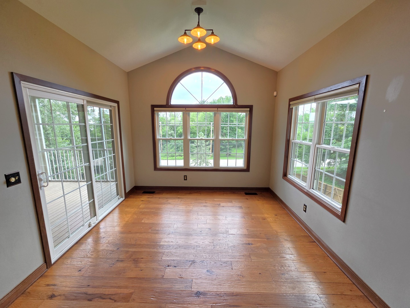 6809 Ridges Court Property Photo 13