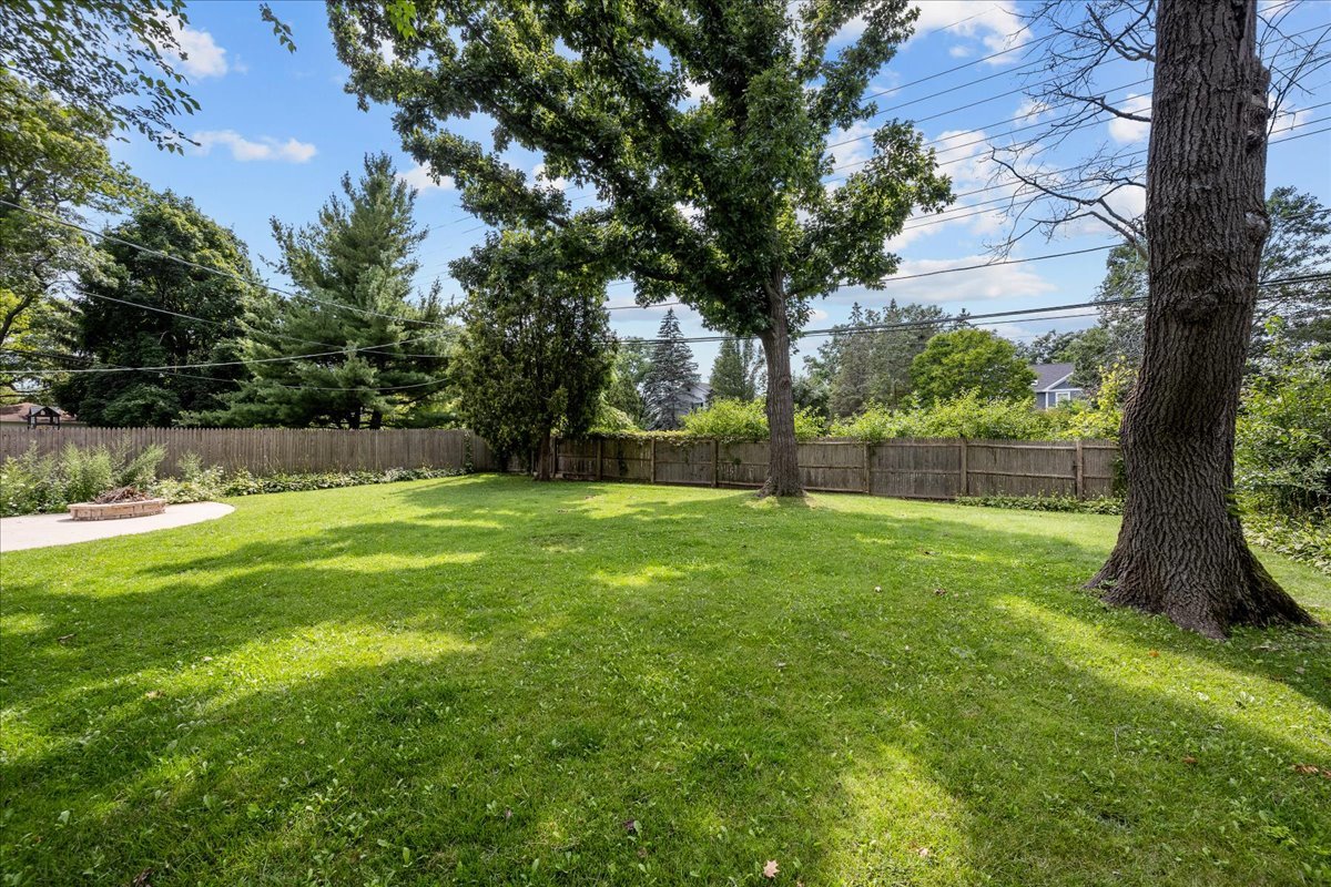 662 Garfield Avenue Property Photo 16