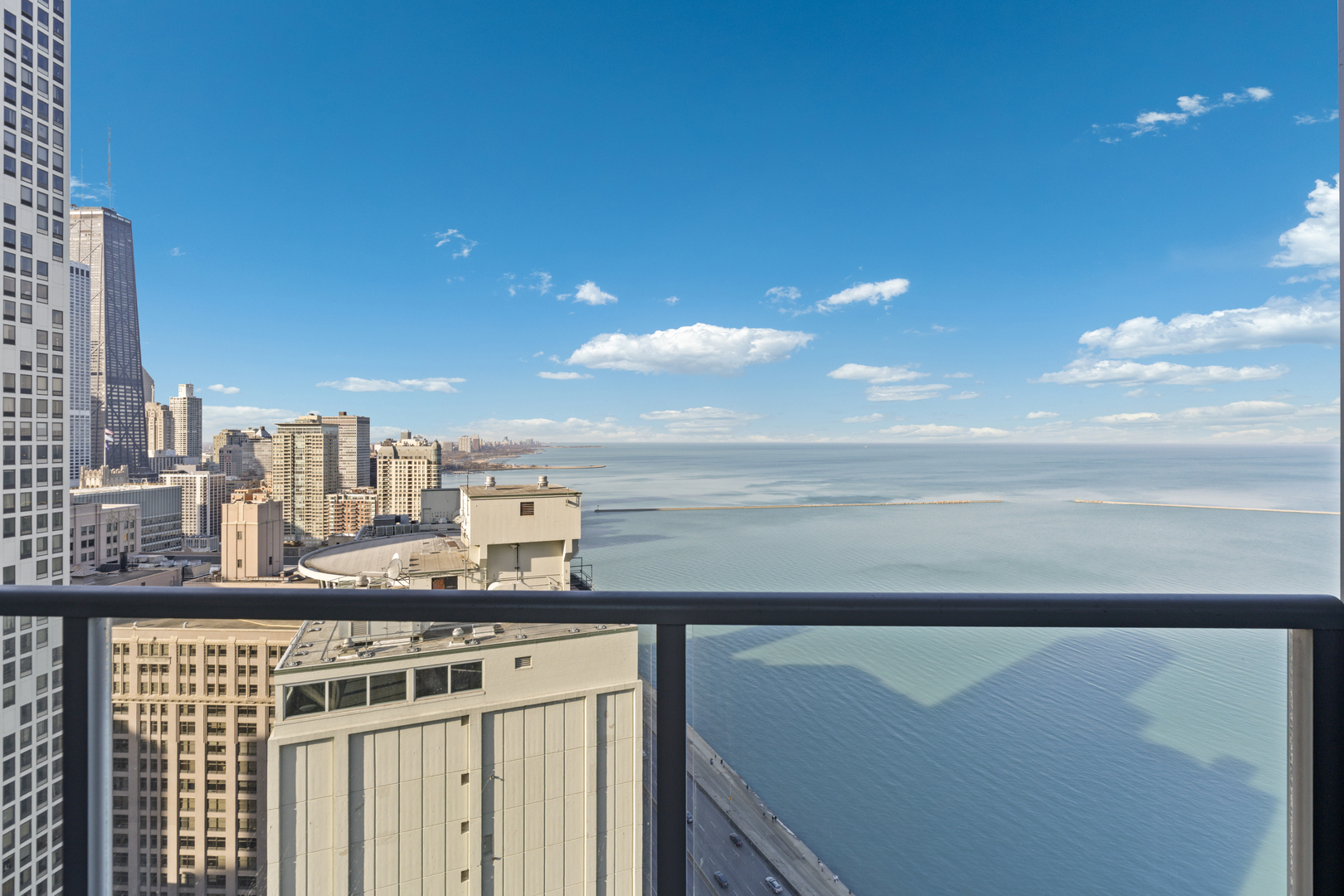 600 N Lake Shore Drive 3301 Property Photo 6