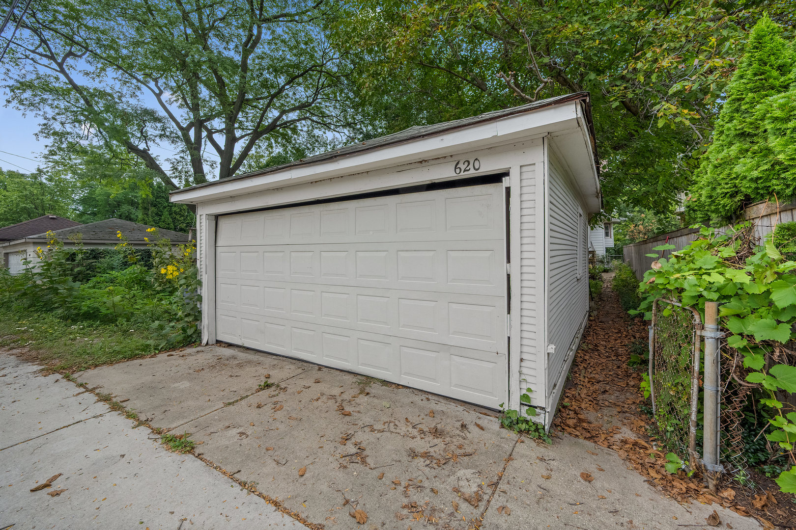 620 Clinton Avenue Property Photo 23