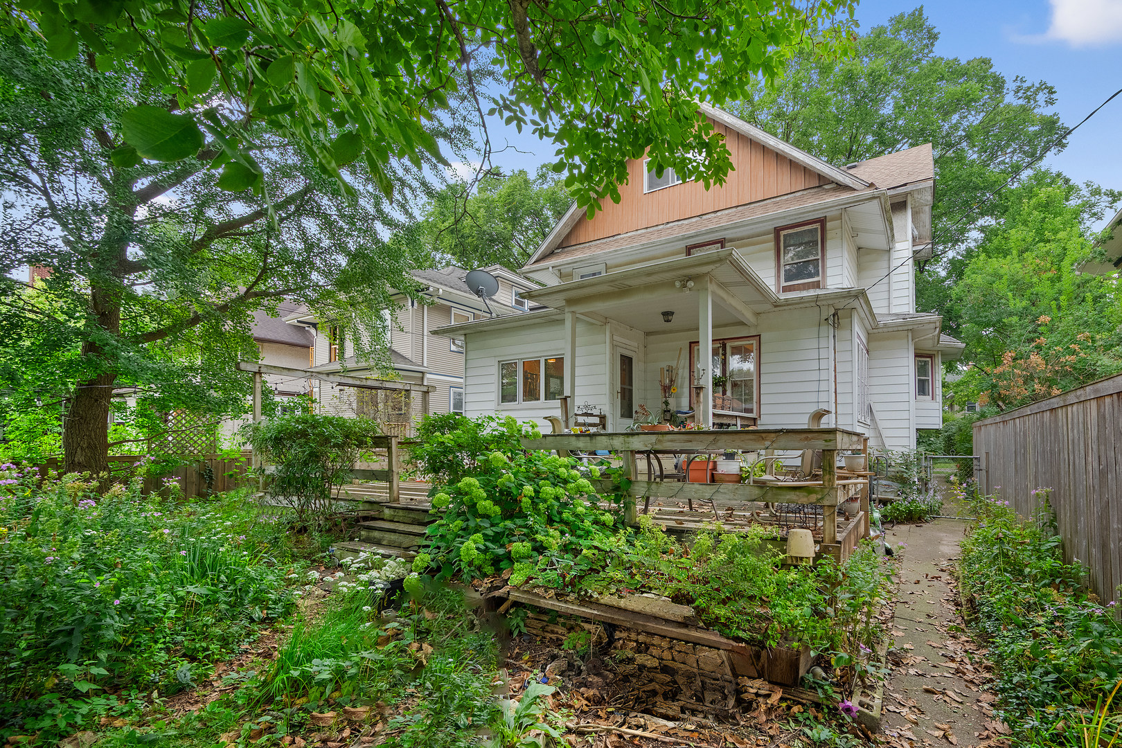 620 Clinton Avenue Property Photo 25