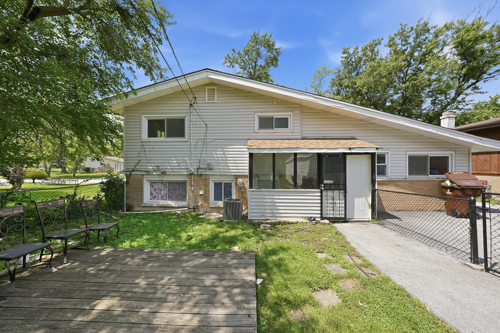 403 Rutledge Street Property Photo 4