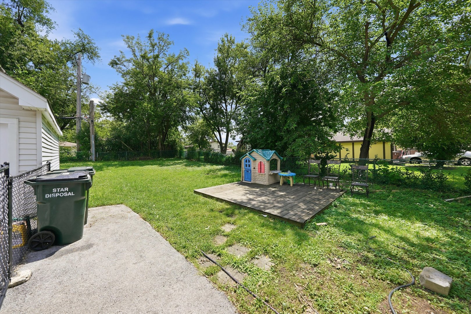 403 Rutledge Street Property Photo 35