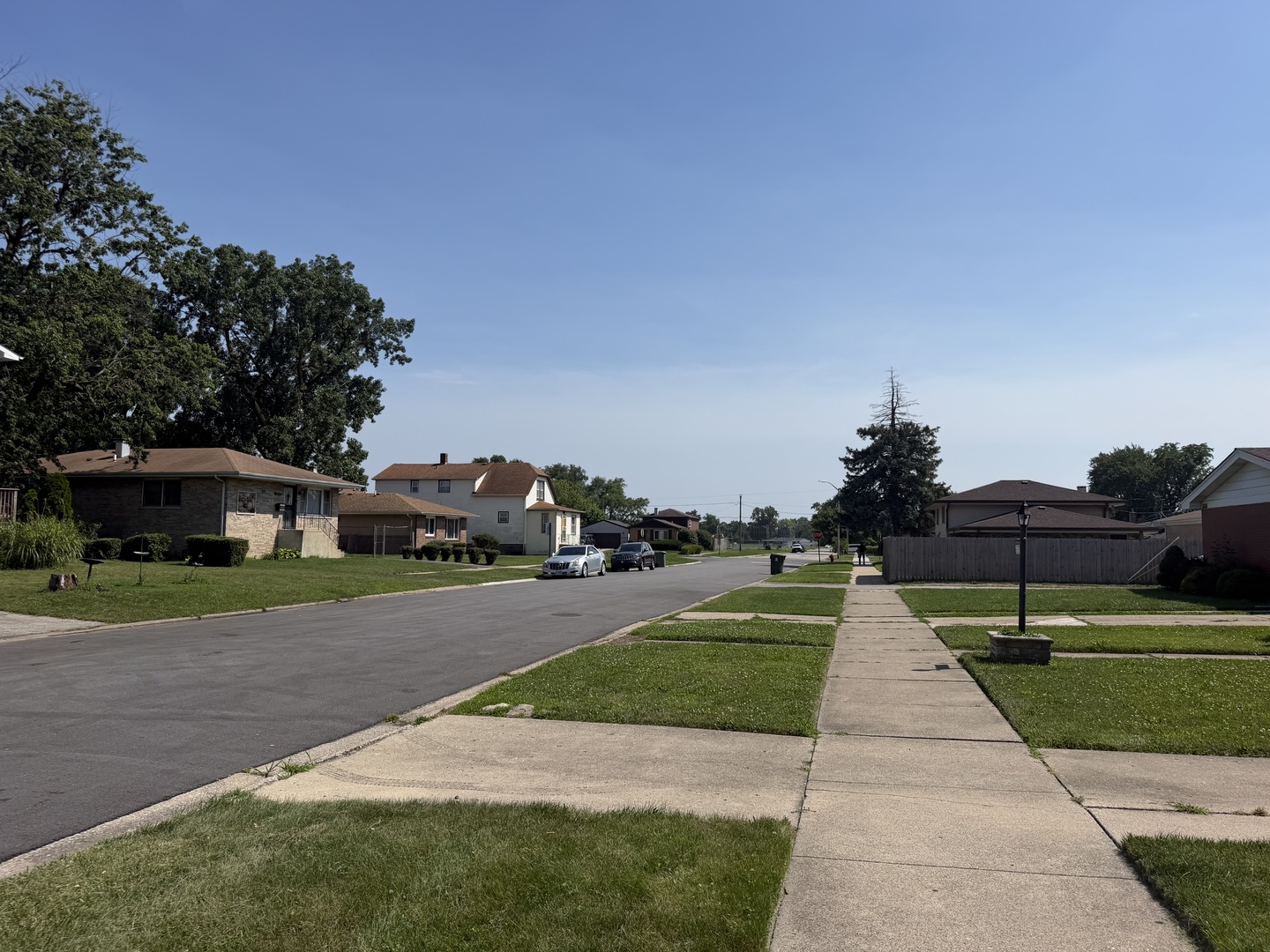 15126 Irving Avenue Property Photo 2