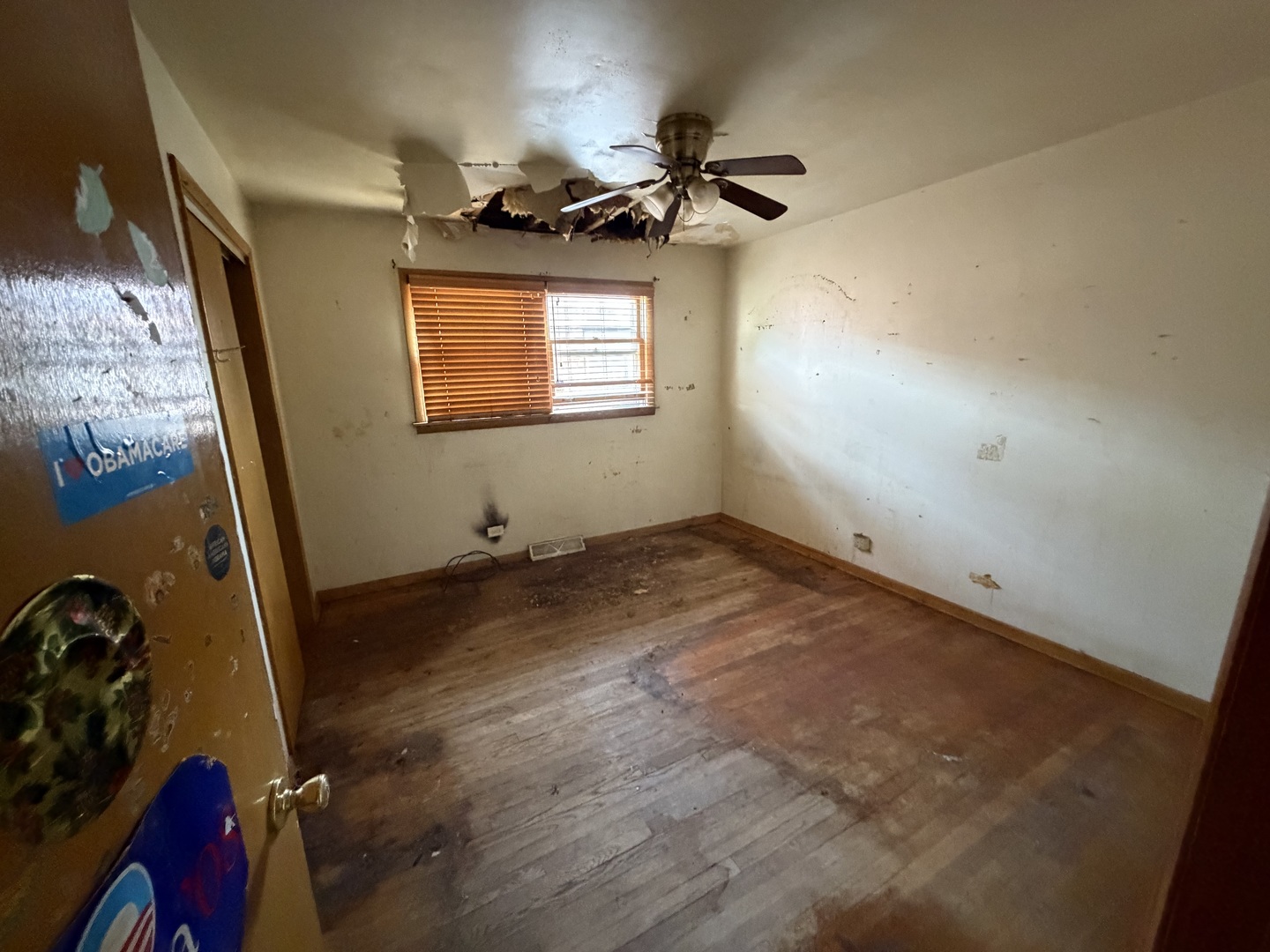 15126 Irving Avenue Property Photo 8