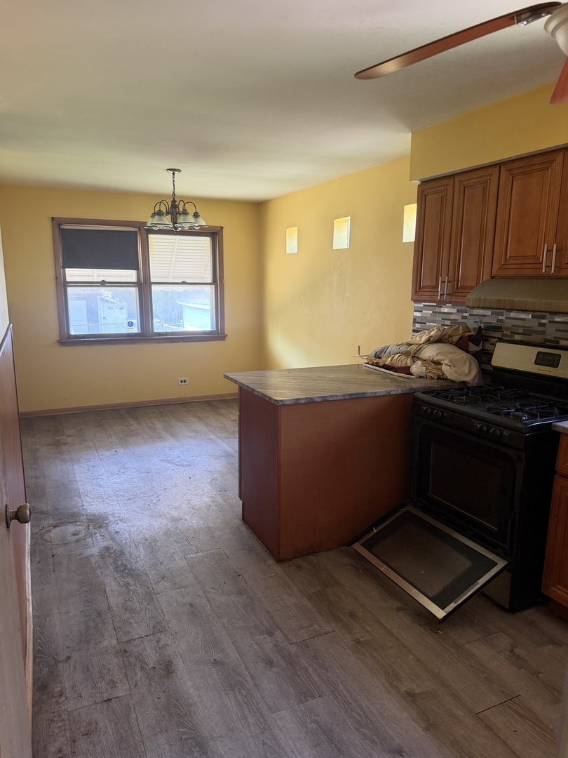 15126 Irving Avenue Property Photo 11