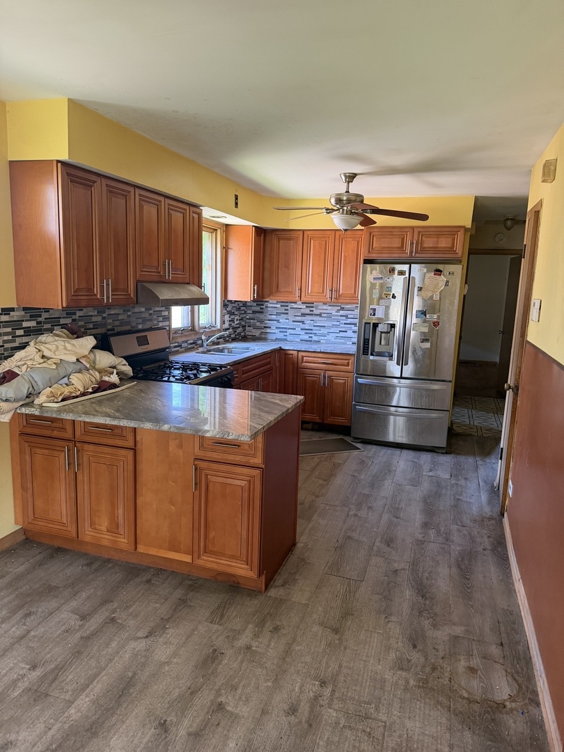 15126 Irving Avenue Property Photo 12