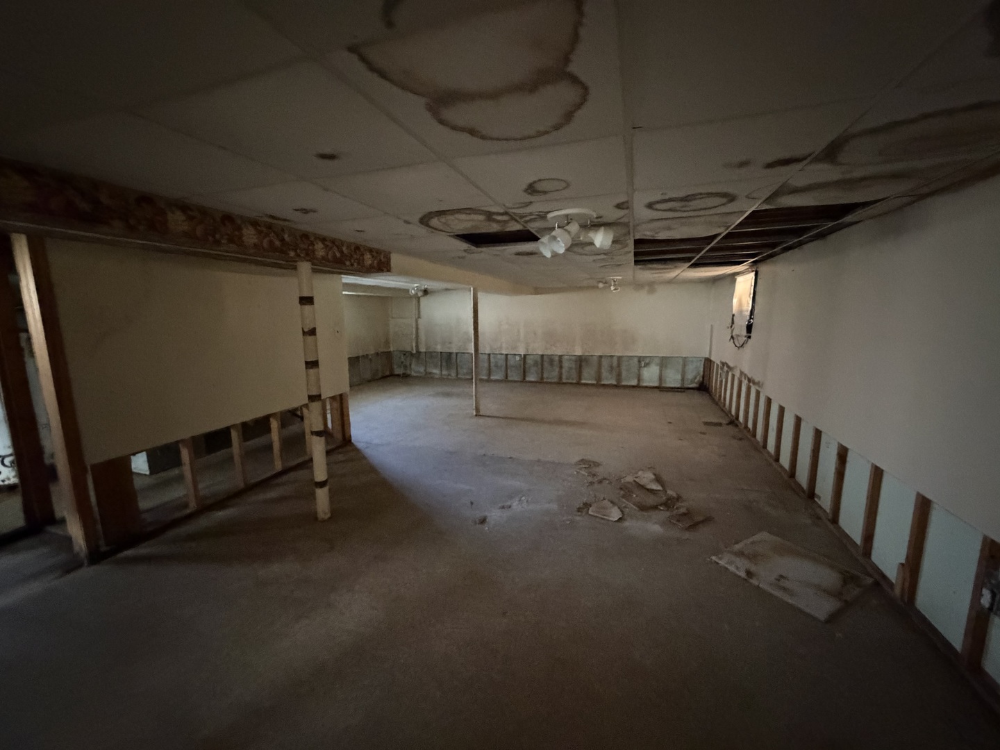 15126 Irving Avenue Property Photo 18