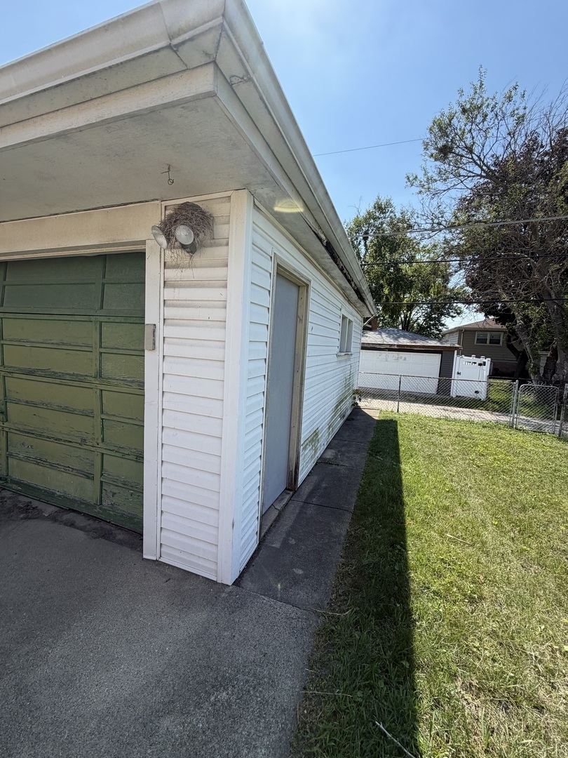 15126 Irving Avenue Property Photo 30