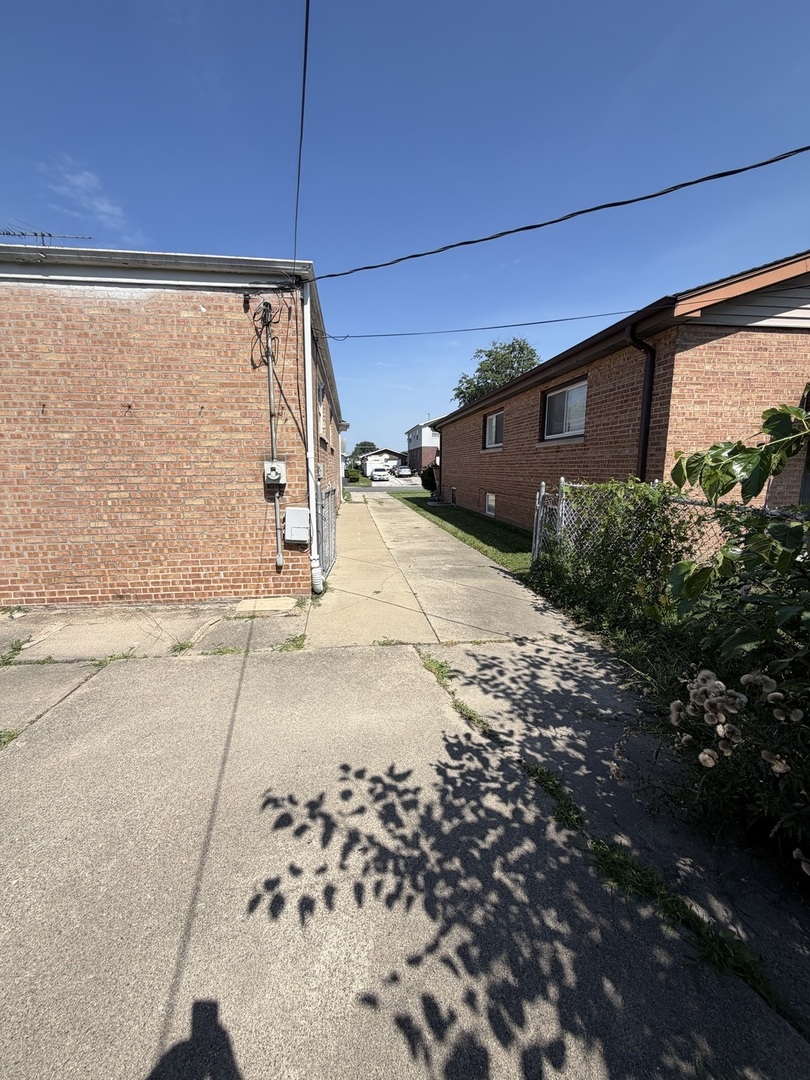 15126 Irving Avenue Property Photo 31