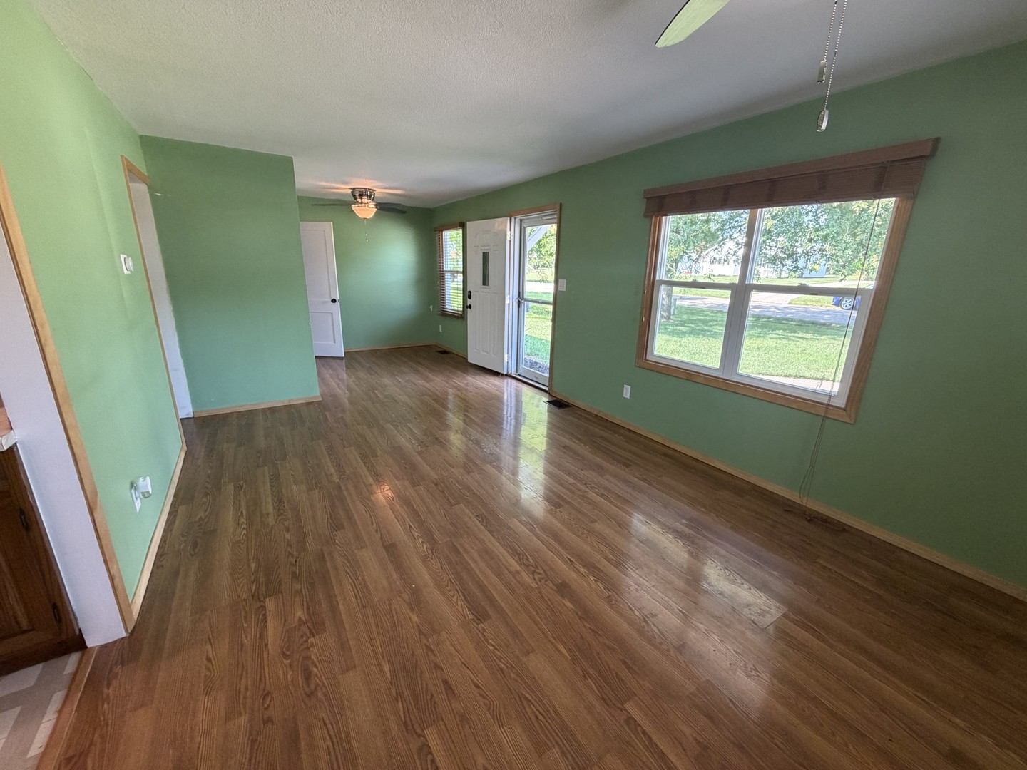 536 Dwight Street Property Photo 3