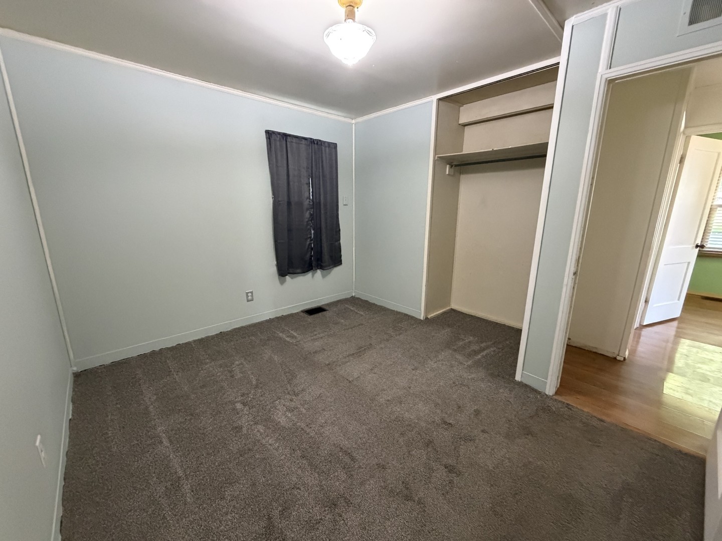 536 Dwight Street Property Photo 20