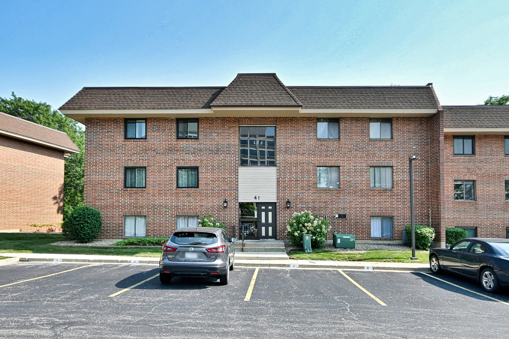 41 E Janata Boulevard 1b Property Photo 3