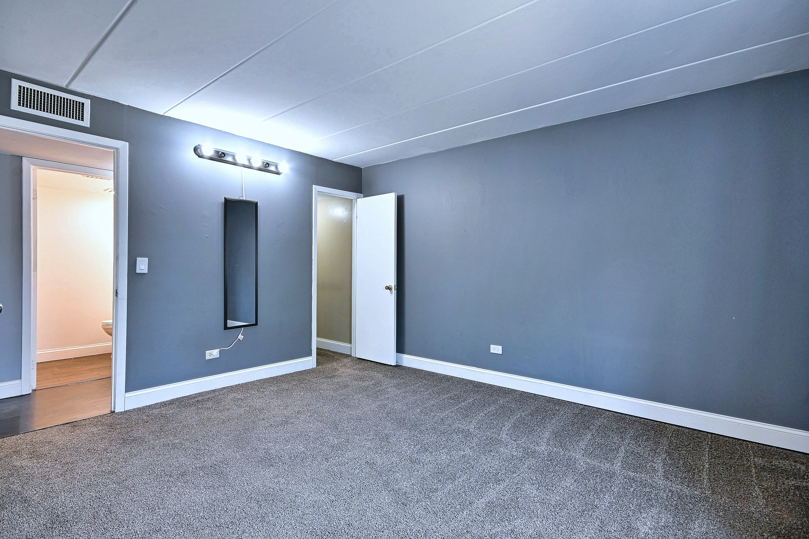 41 E Janata Boulevard 1b Property Photo 8