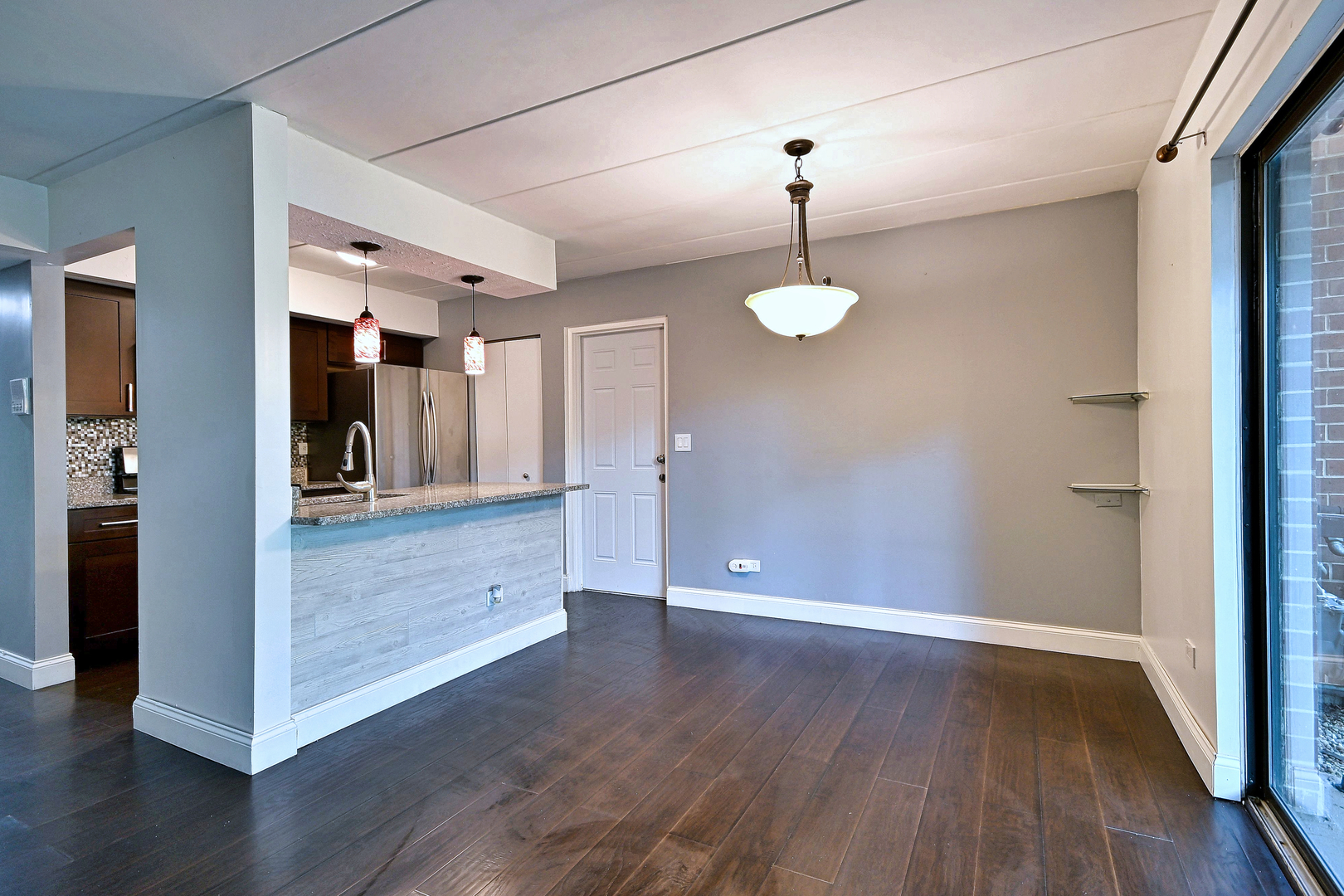 41 E Janata Boulevard 1b Property Photo 20