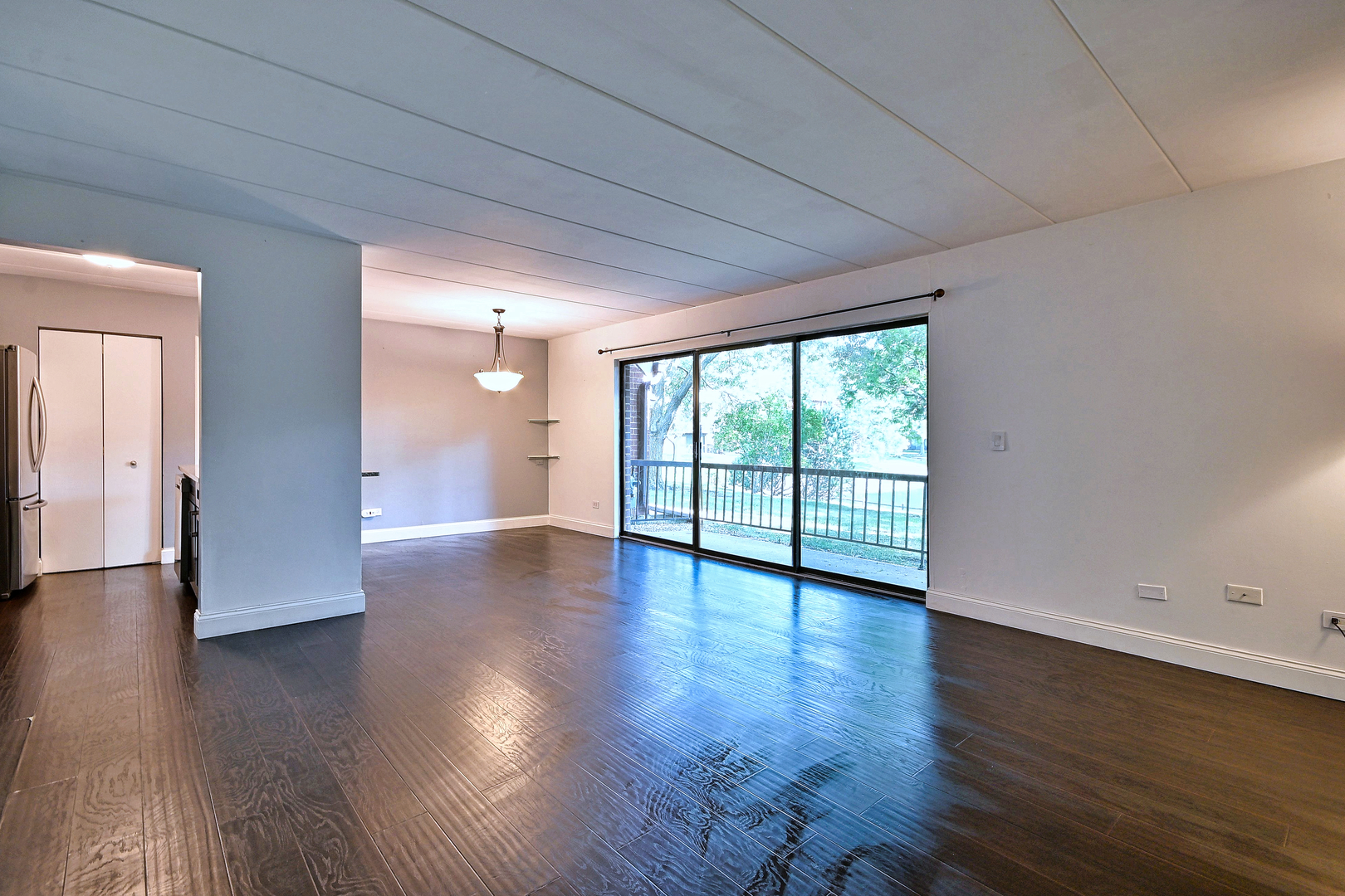 41 E Janata Boulevard 1b Property Photo 22