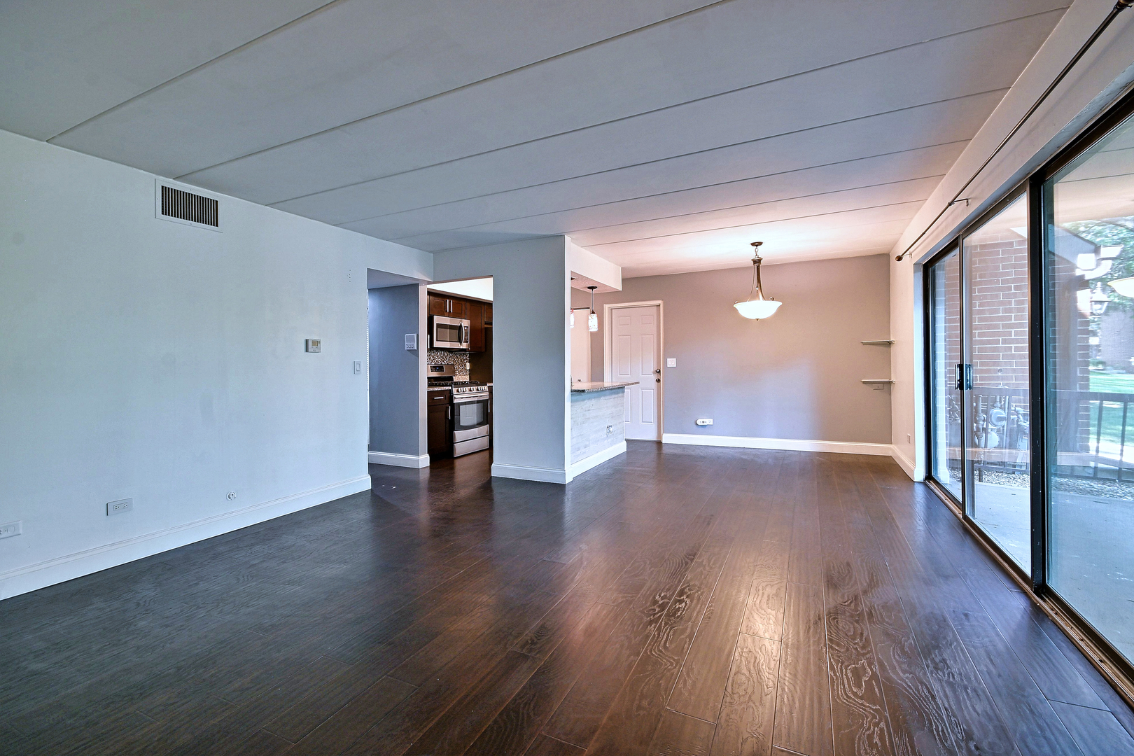 41 E Janata Boulevard 1b Property Photo 26