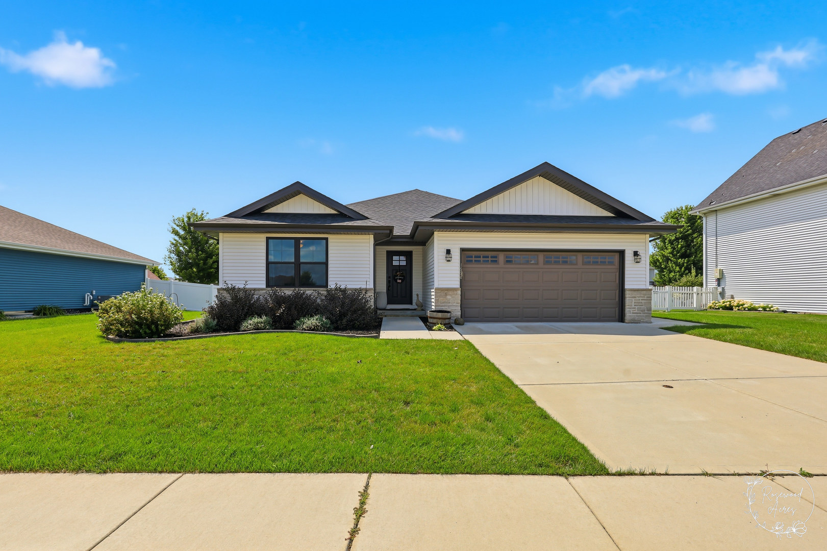 1550 Eagles Landing Property Photo 1