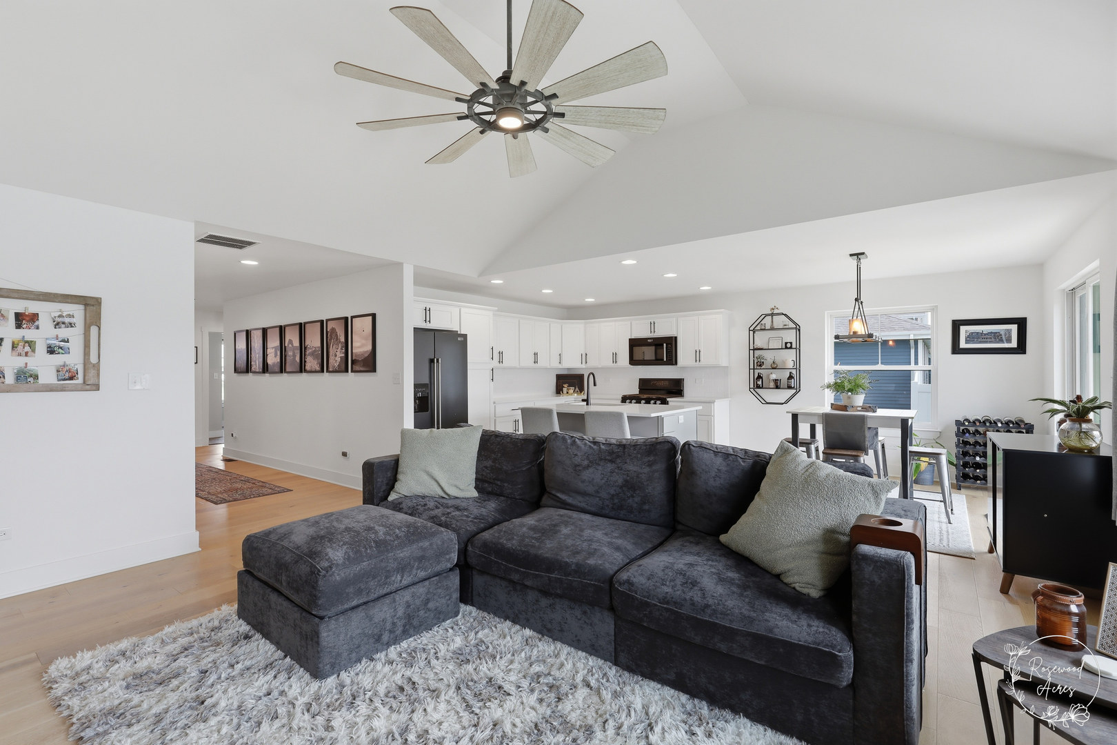 1550 Eagles Landing Property Photo 4