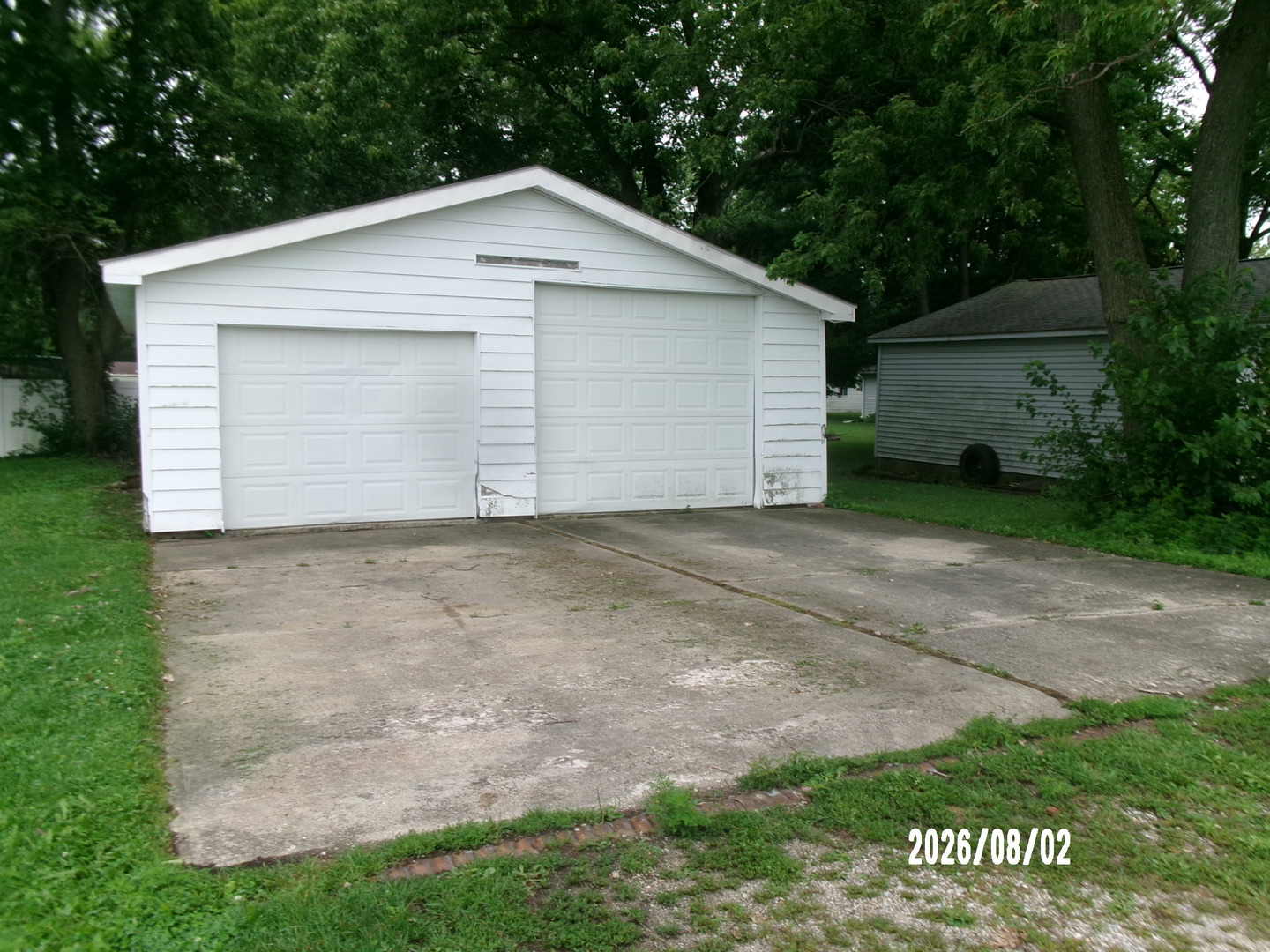118 N Indiana Street Property Photo 9