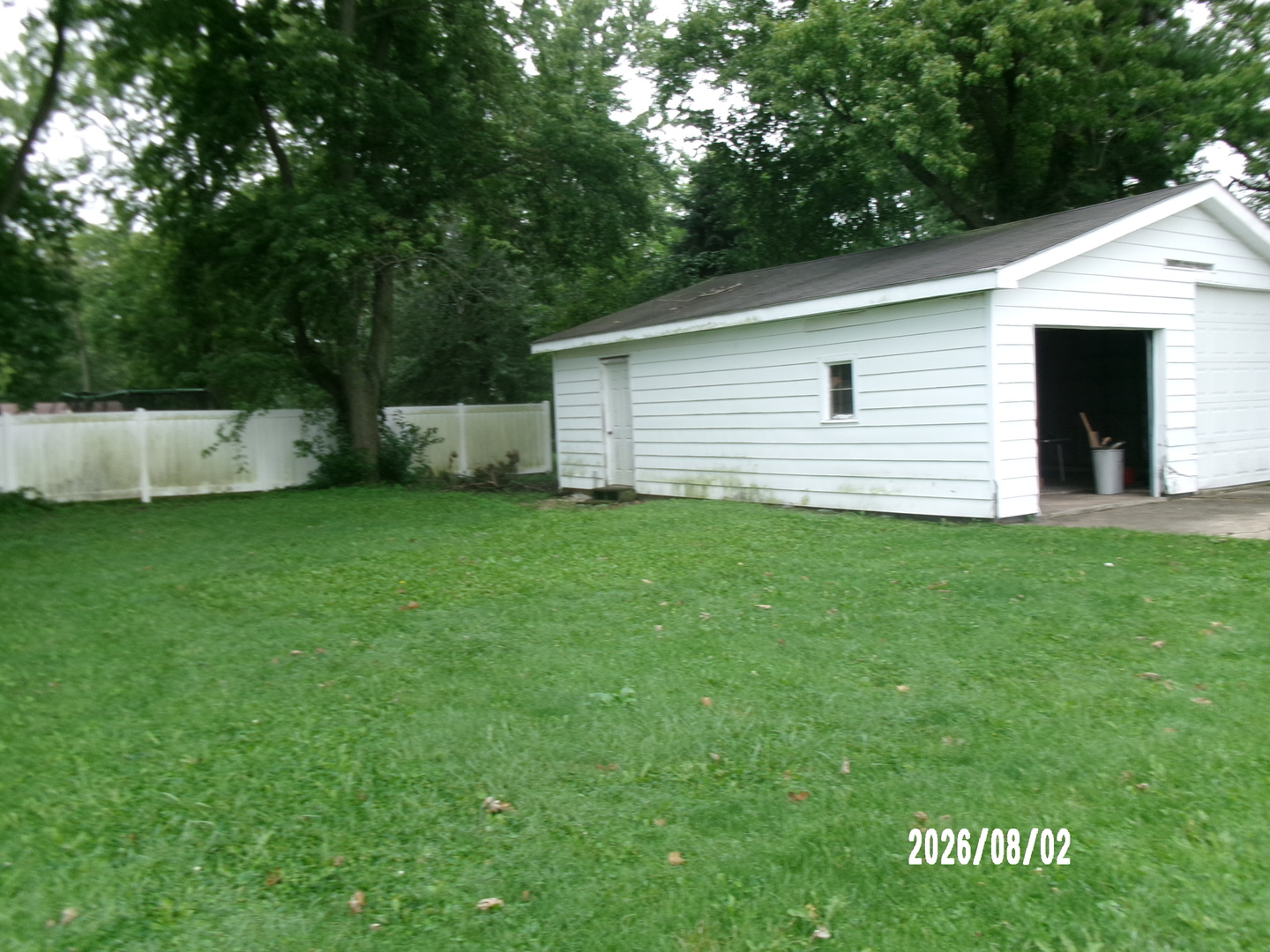 118 N Indiana Street Property Photo 10