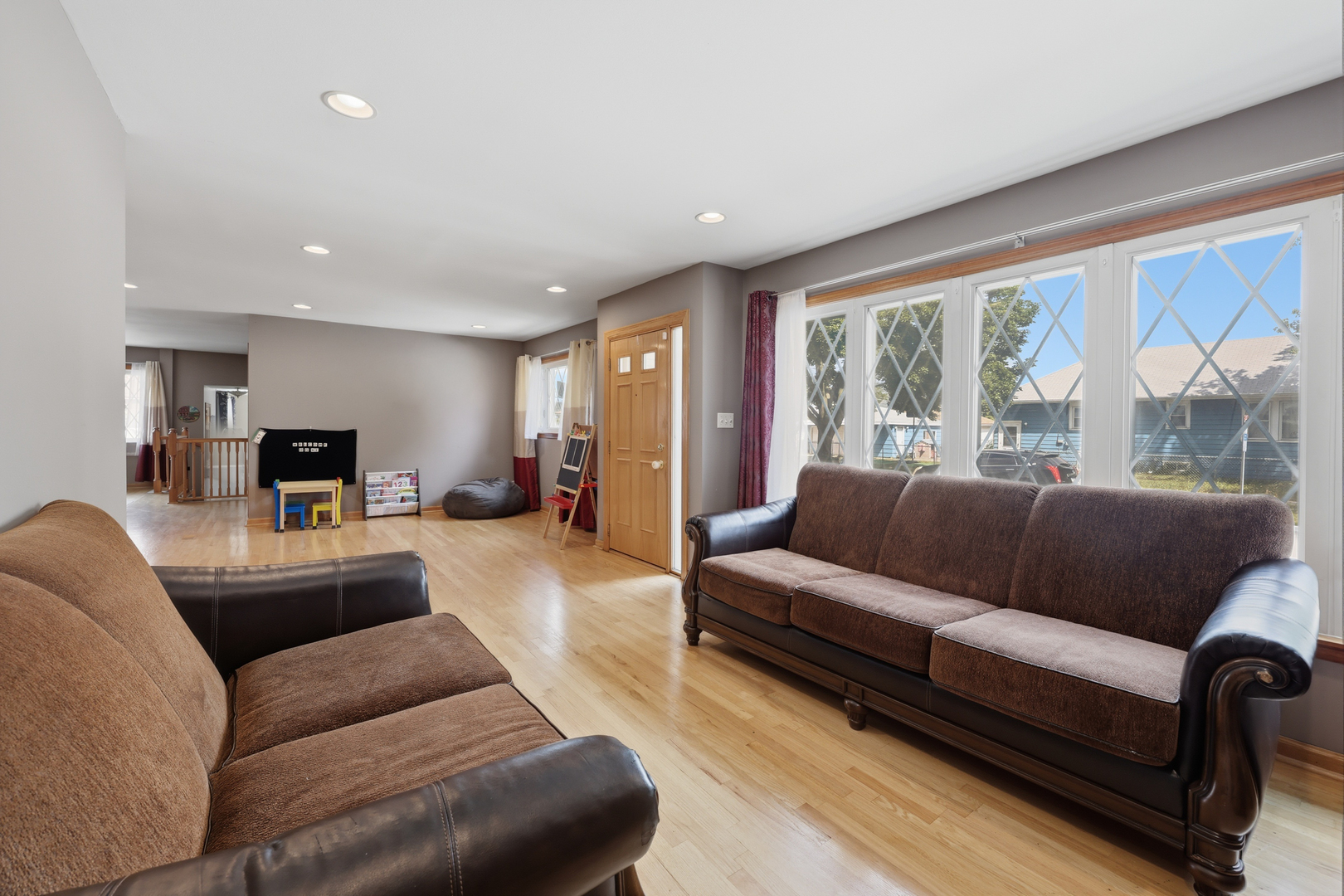 4850 Michigan Avenue Property Photo 6