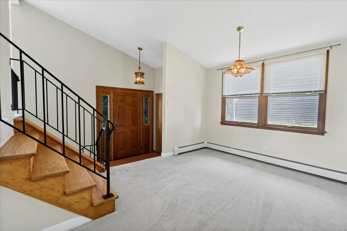 2308 Birch Lane Property Photo 4
