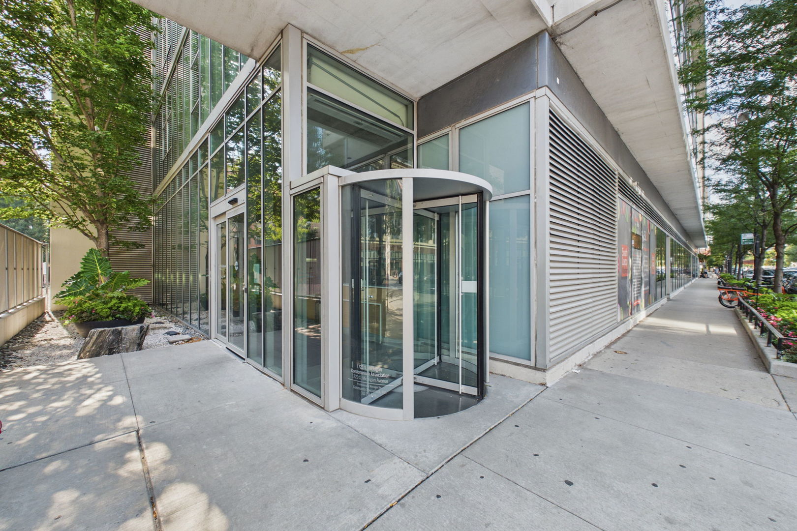 1720 S Michigan Avenue 704 Property Photo 3