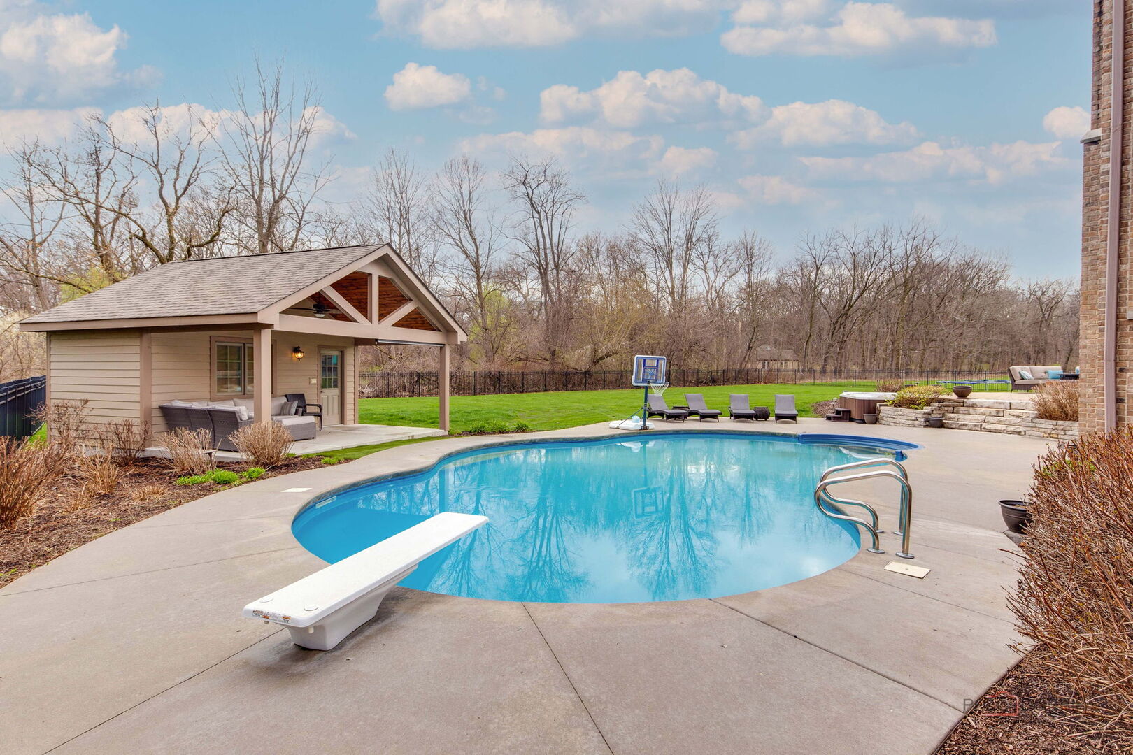 37w209 Deer Pond Court Property Photo 108