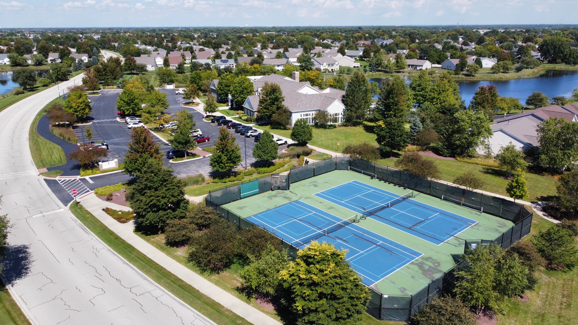 105 National Court Property Photo 25