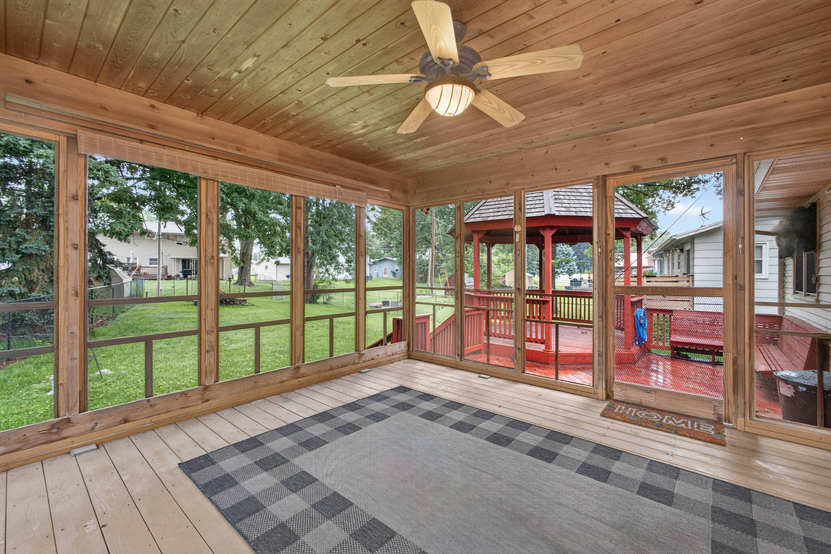 2928 Oxford Drive Property Photo 16