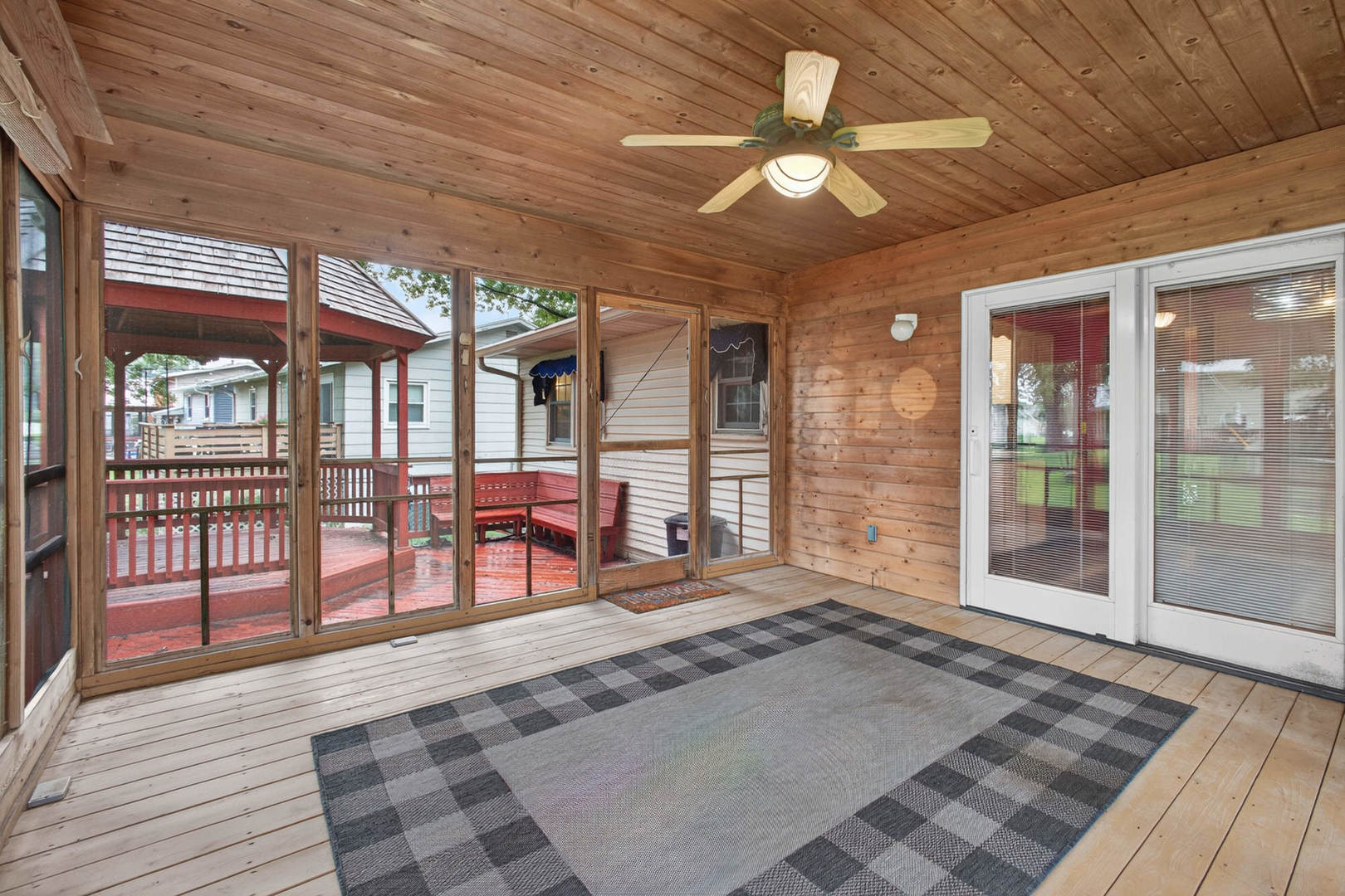 2928 Oxford Drive Property Photo 17