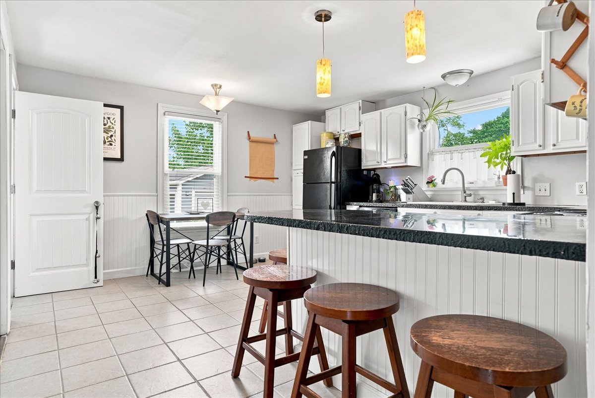 332 E Baker Street Property Photo 19