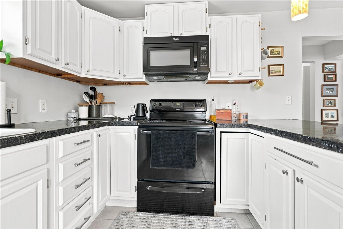 332 E Baker Street Property Photo 21