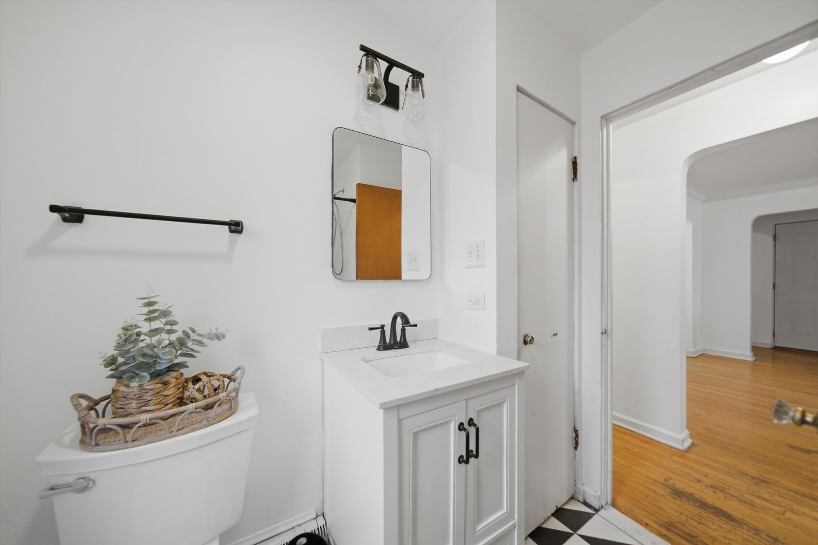 4400 Madison Avenue Property Photo 13
