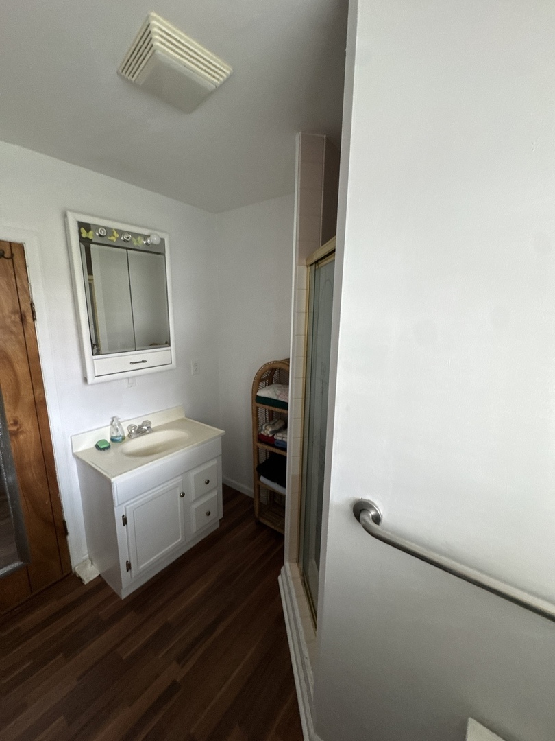1915 Pershing Boulevard Property Photo 8