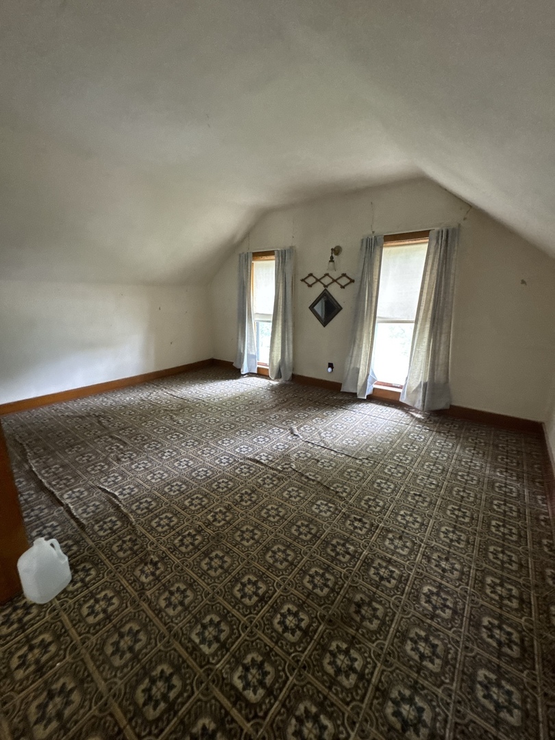 1915 Pershing Boulevard Property Photo 13