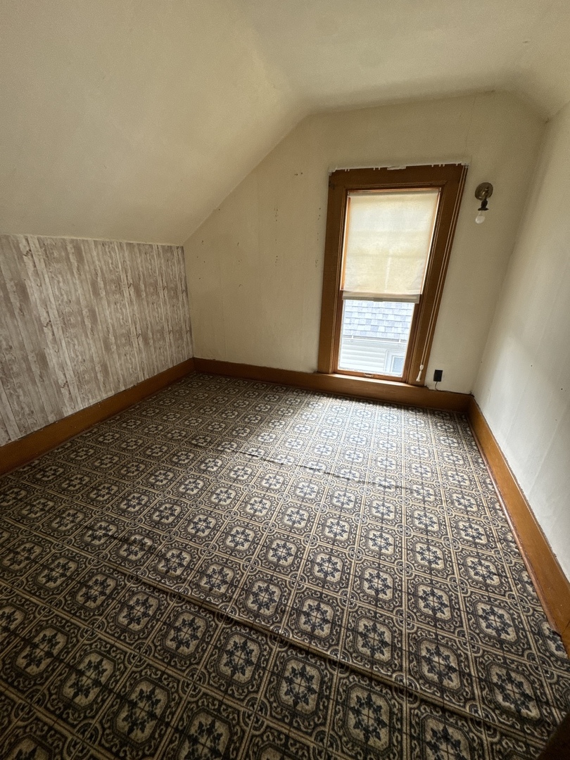1915 Pershing Boulevard Property Photo 14