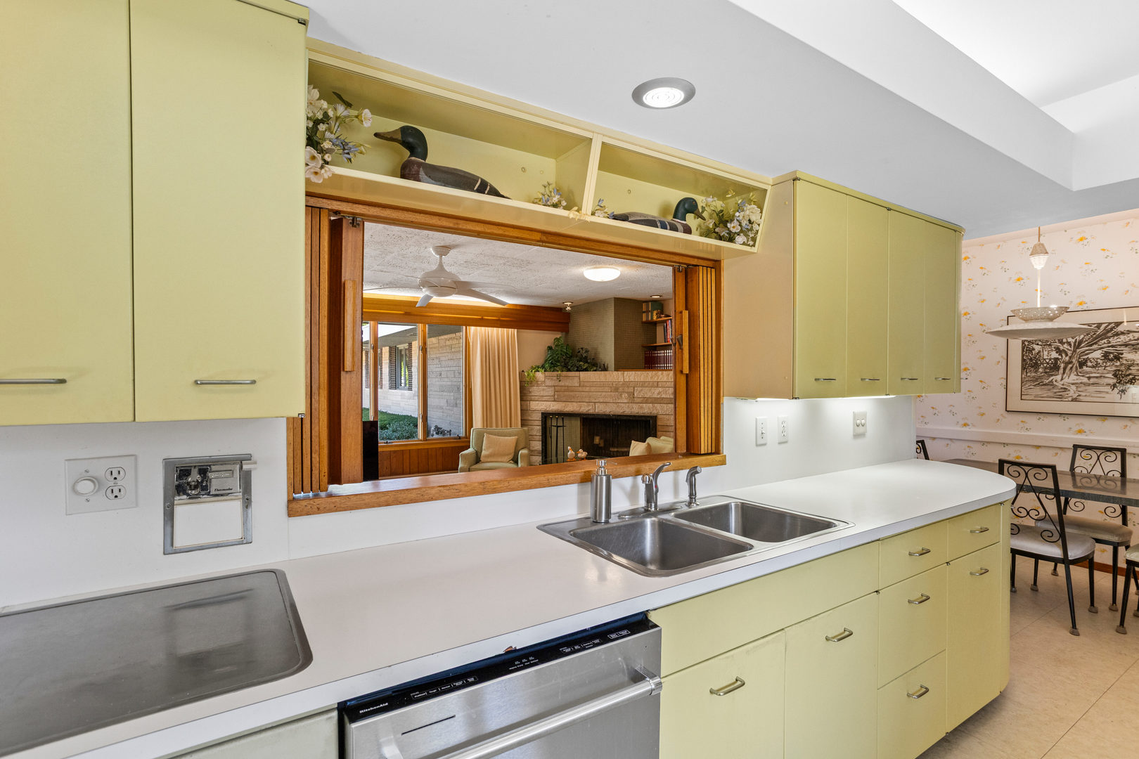 1313 Waverly Drive Property Photo 14