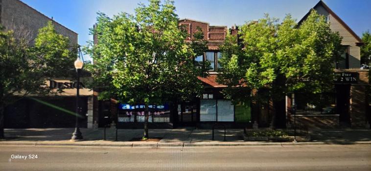 5723 W Irving Park Road Property Photo 1