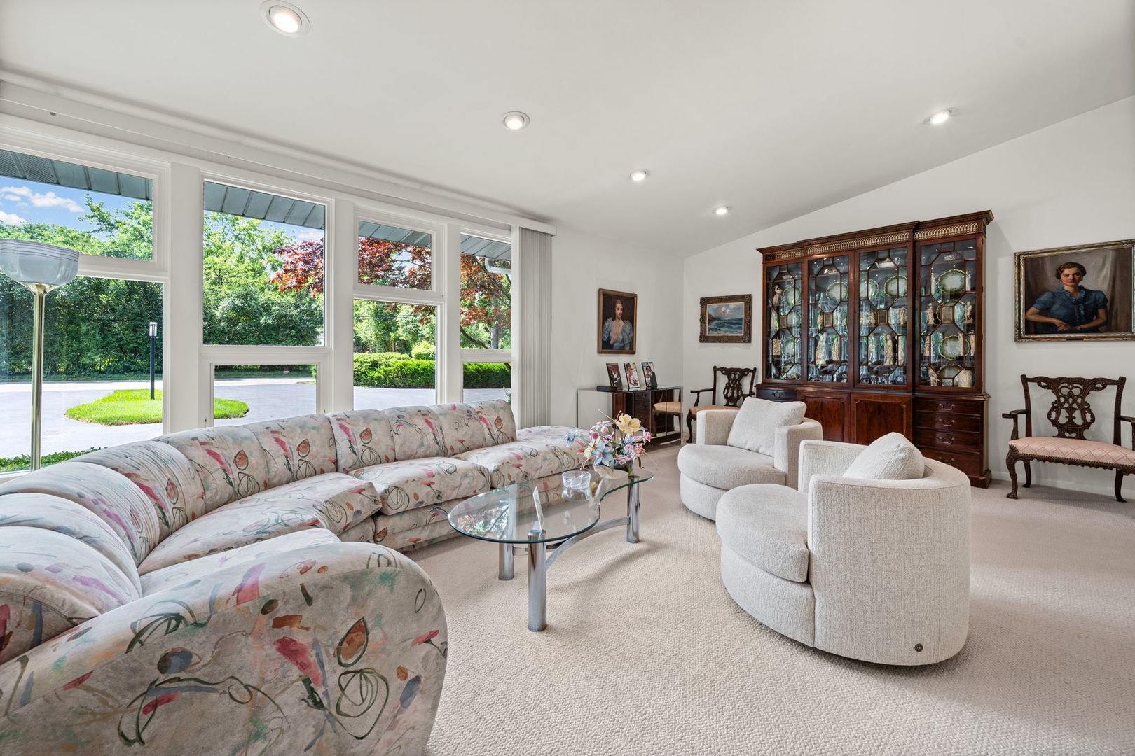415 Clavey Lane Property Photo 3