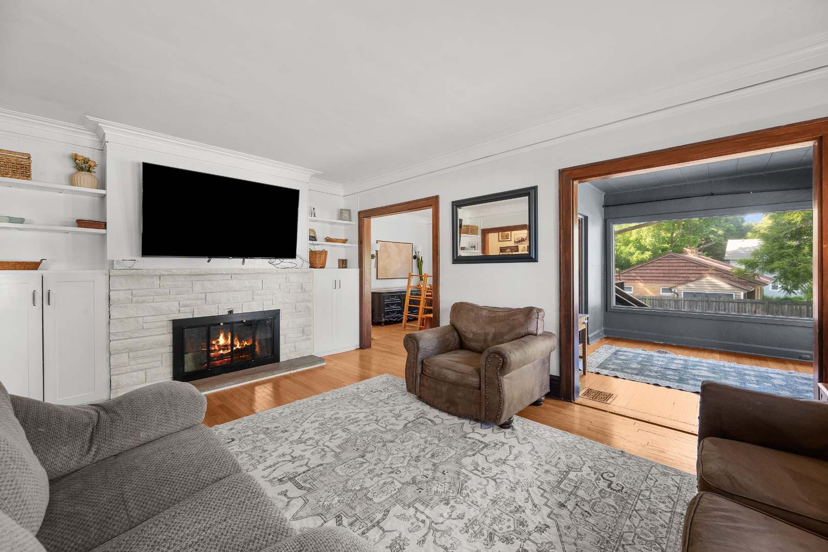 1187 27th Street Property Photo 5