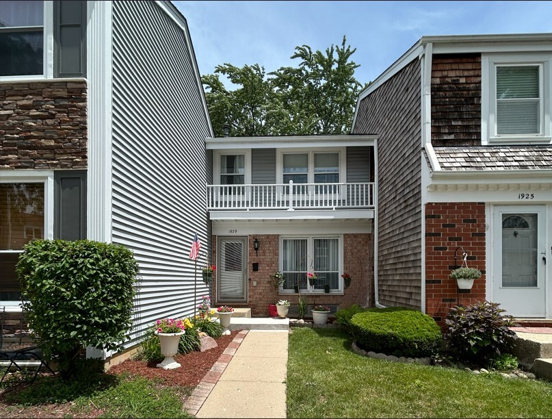 1929 Whitingham Lane Property Photo 1