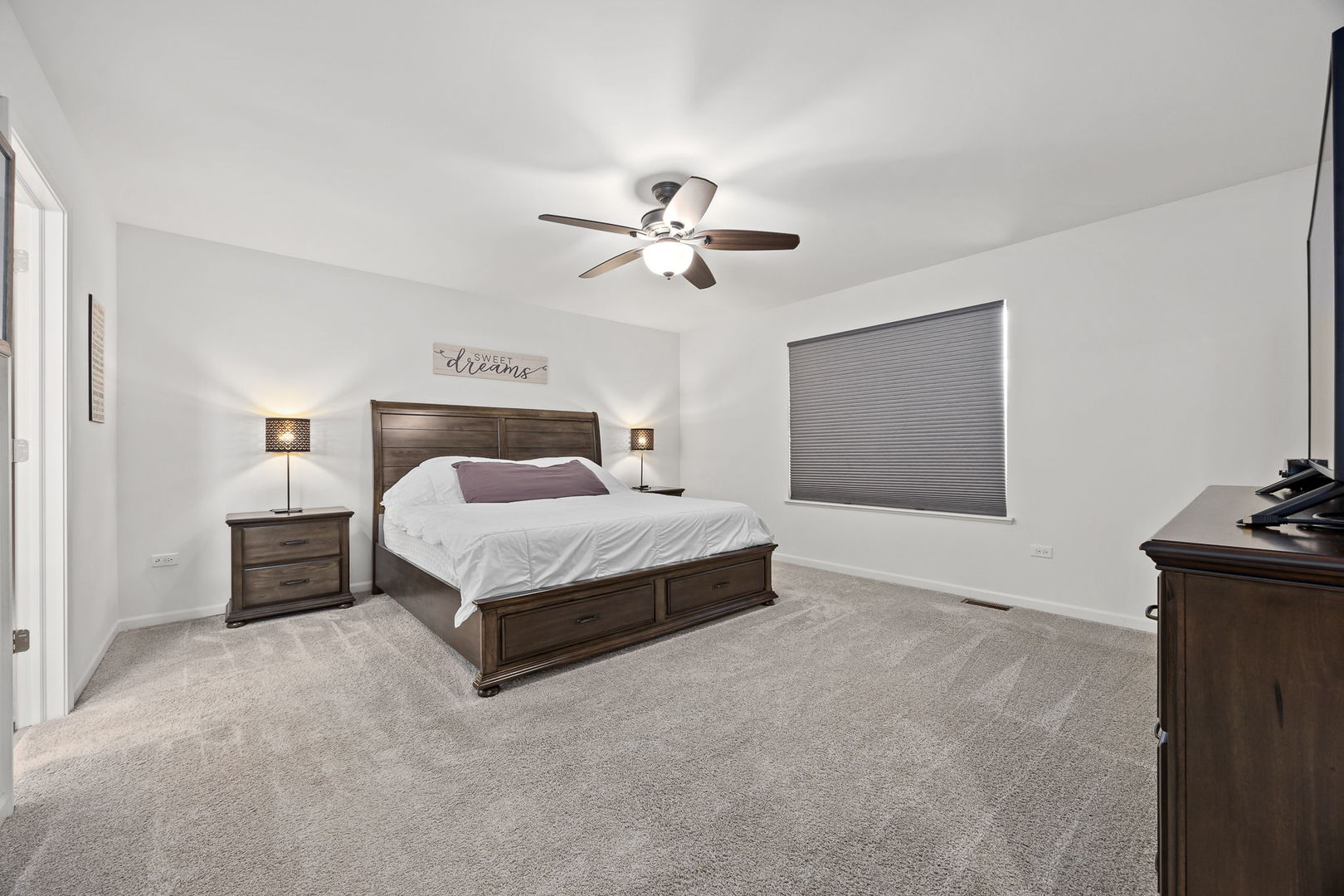 807 High Grove Drive Property Photo 18