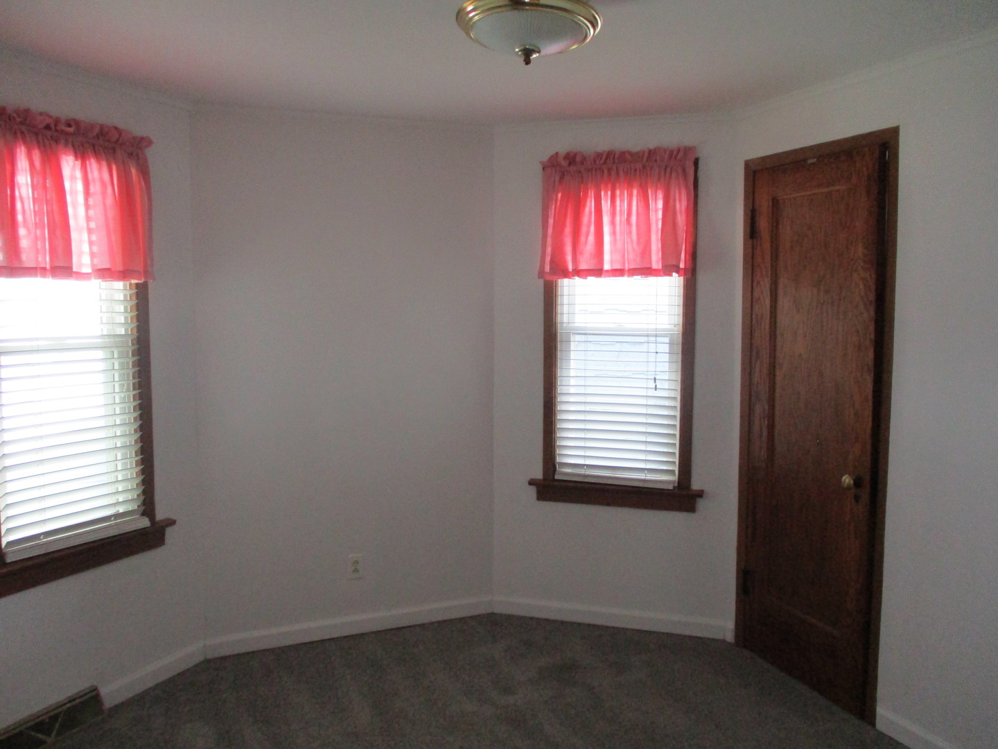6421 Sinclair Avenue Property Photo 11