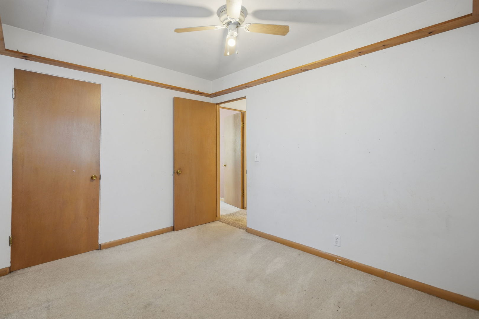 550 E 28th Avenue Property Photo 14