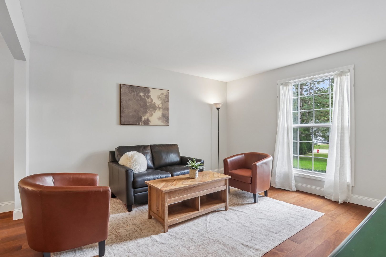 1201 Yosemite Parkway Property Photo 4