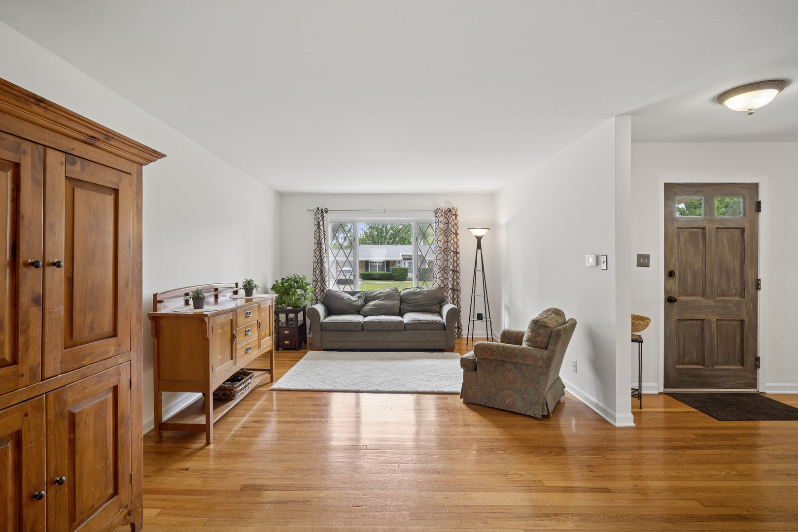 1050 E Kitson Drive Property Photo 6