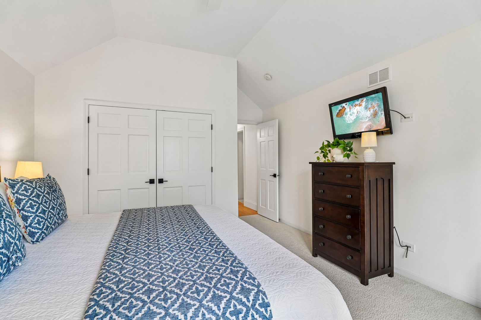 1514 Fargo Boulevard Property Photo 36