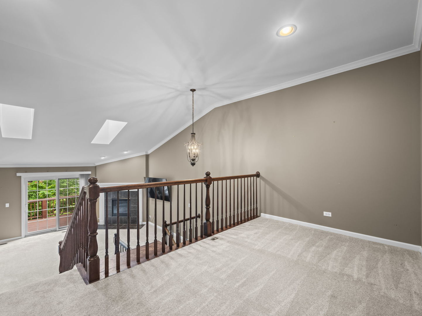 1288 Westlake Drive Property Photo 8